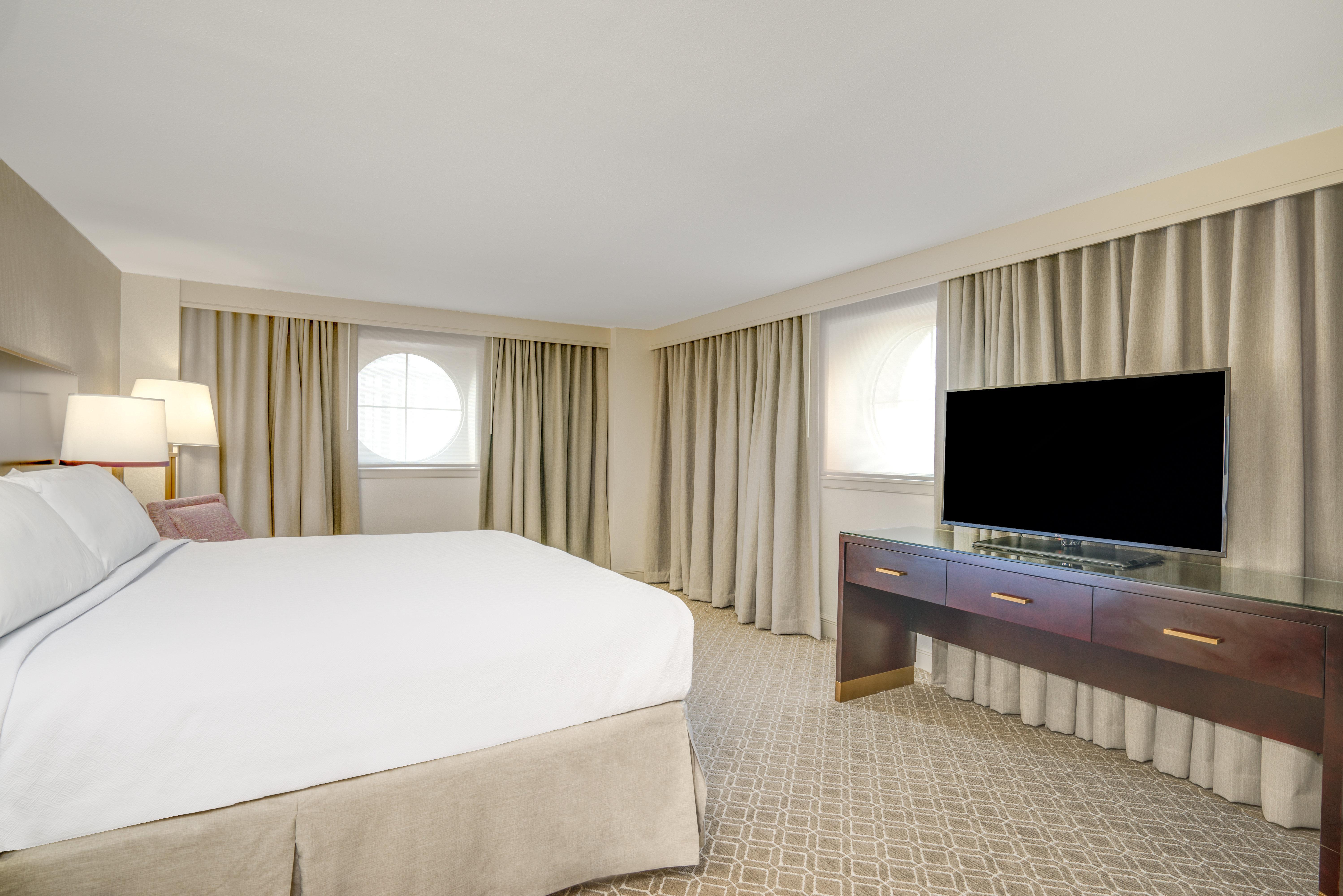Отель Crowne Plaza New Orleans French Qtr - Astor By Ihg Экстерьер фото