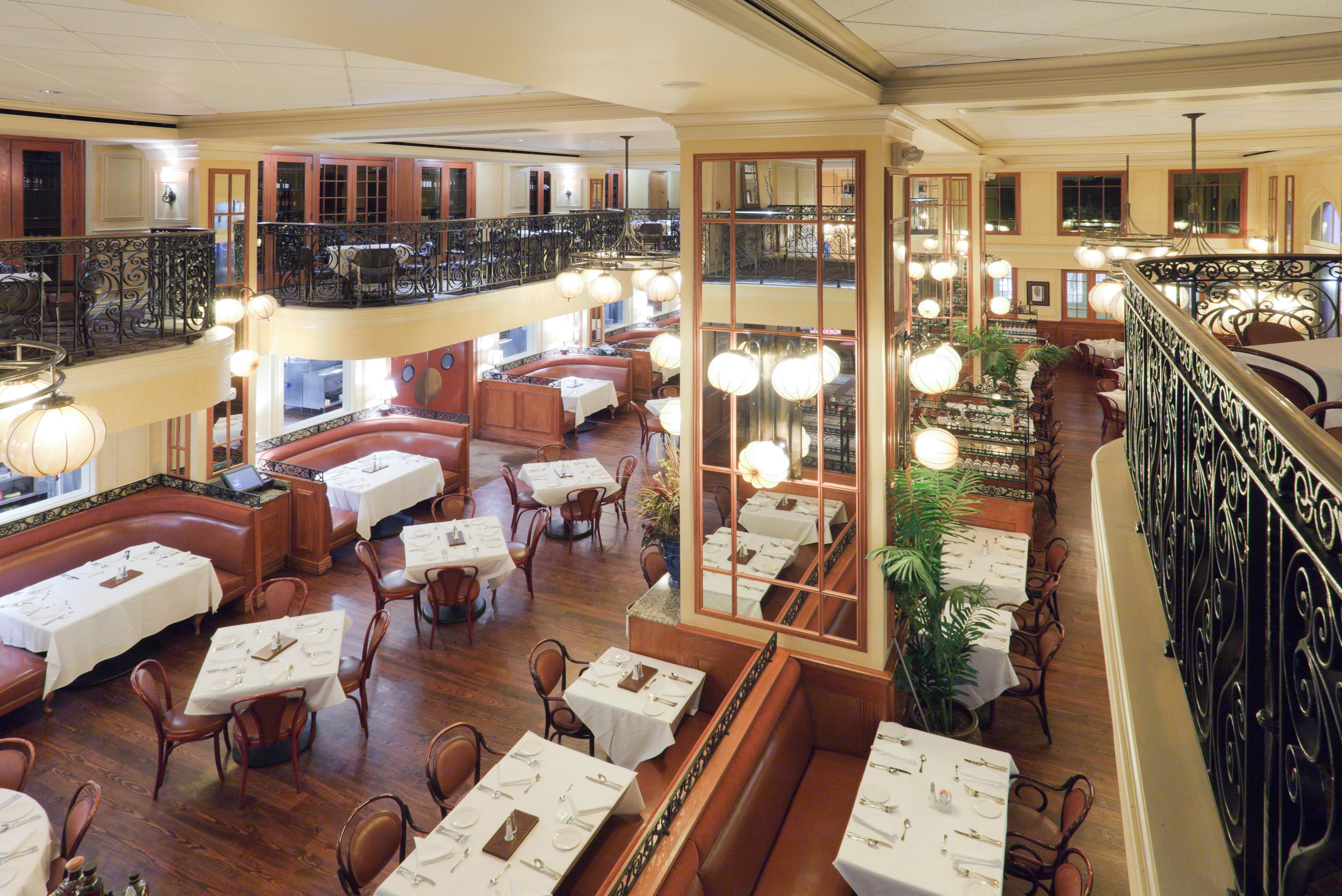 Отель Crowne Plaza New Orleans French Qtr - Astor By Ihg Экстерьер фото
