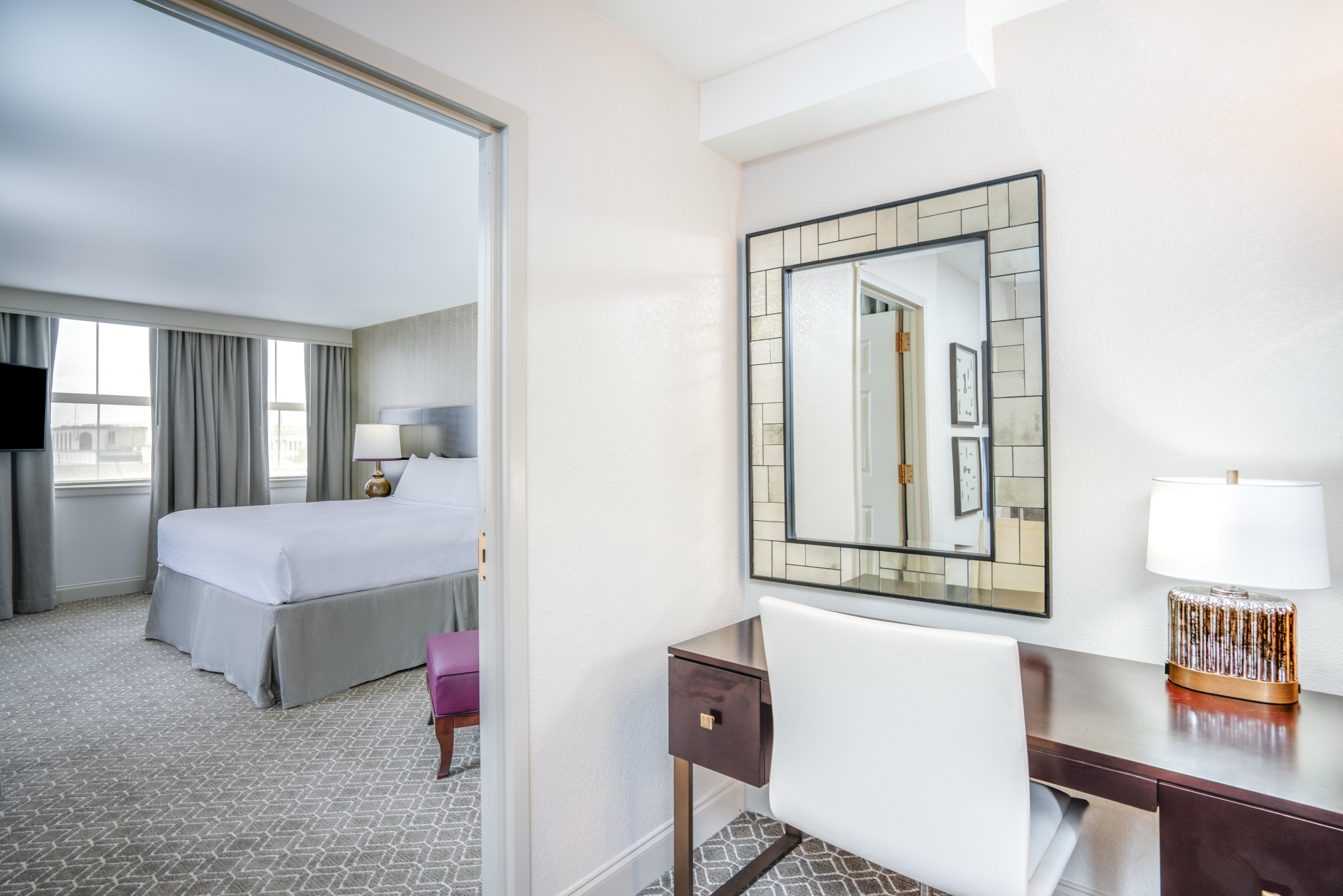 Отель Crowne Plaza New Orleans French Qtr - Astor By Ihg Экстерьер фото