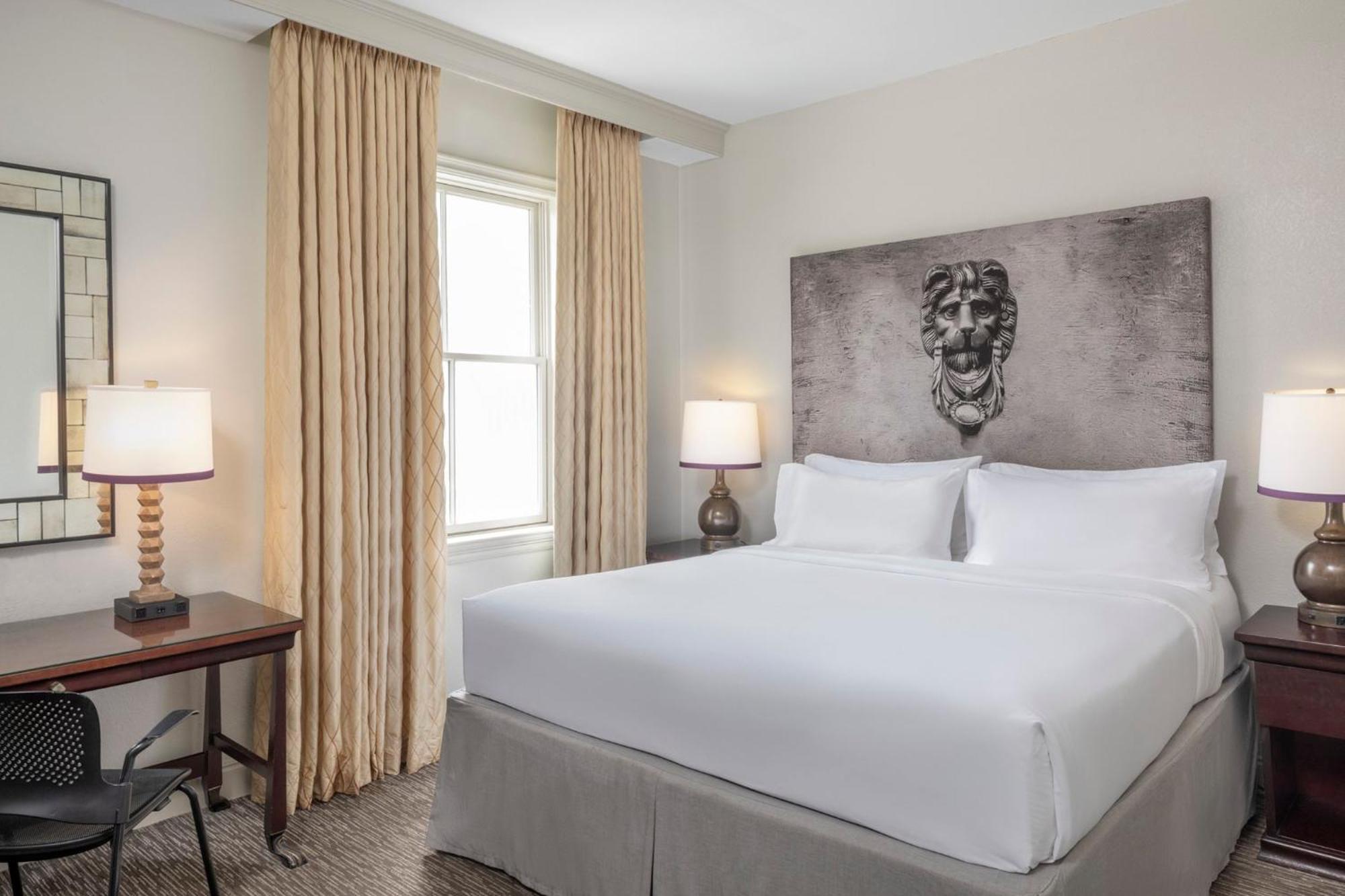 Отель Crowne Plaza New Orleans French Qtr - Astor By Ihg Экстерьер фото